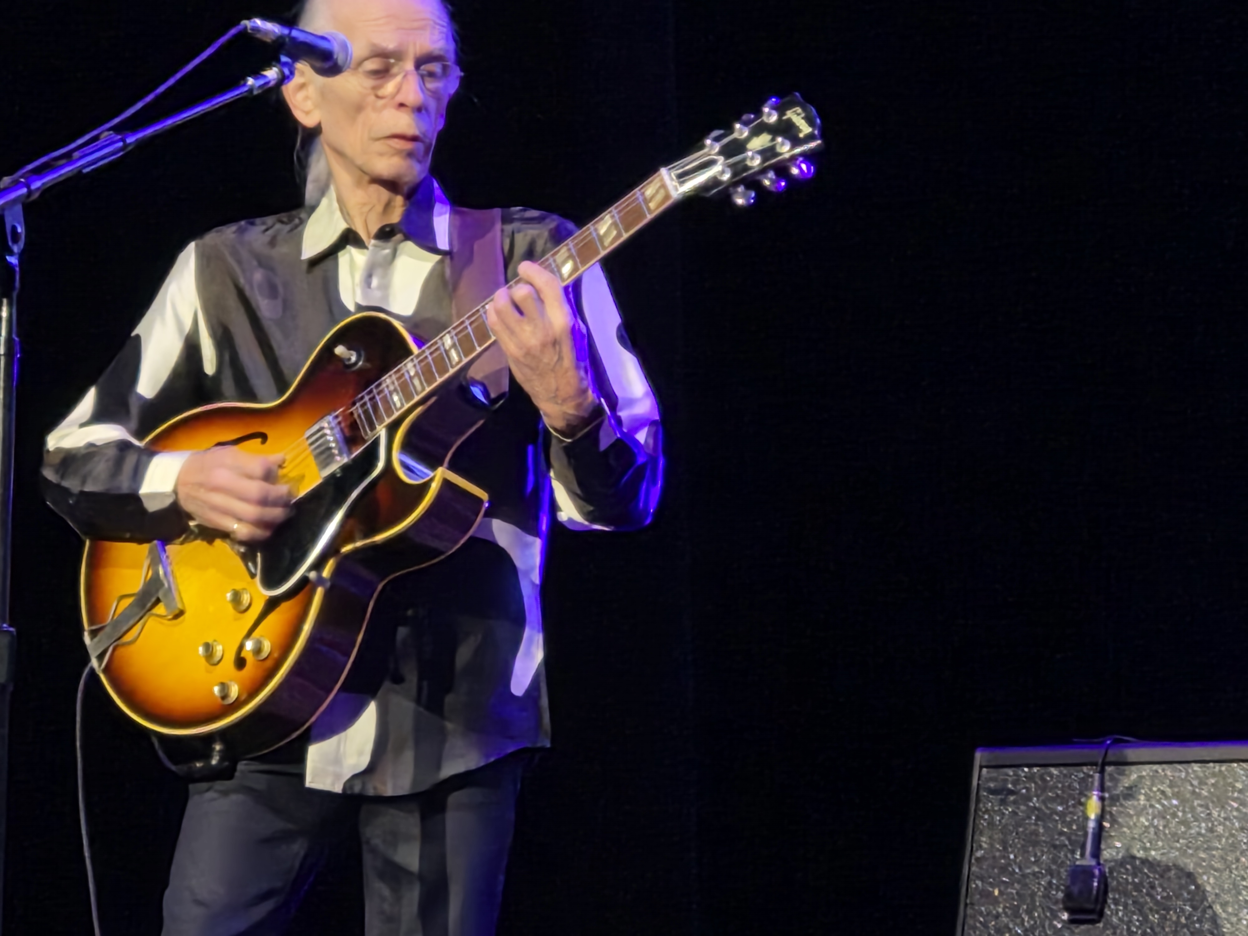 Yes2025-11-09ParamountTheaterDenverCO (5).jpg